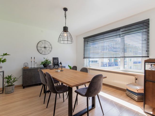 Oranjesingel 84, Beek
