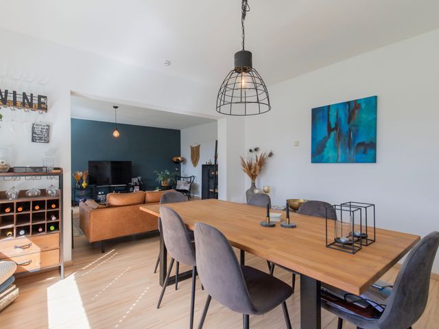 Oranjesingel 84, Beek