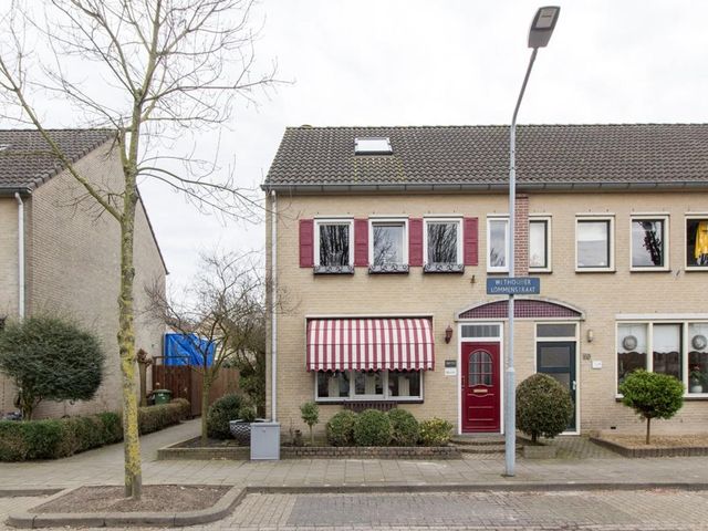 Wethouder Lommenstraat 52, Venlo