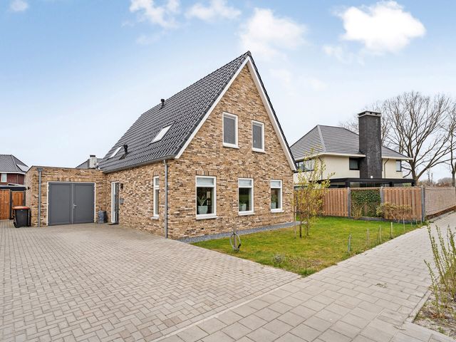 Van der Sluisstraat 63, Bergentheim