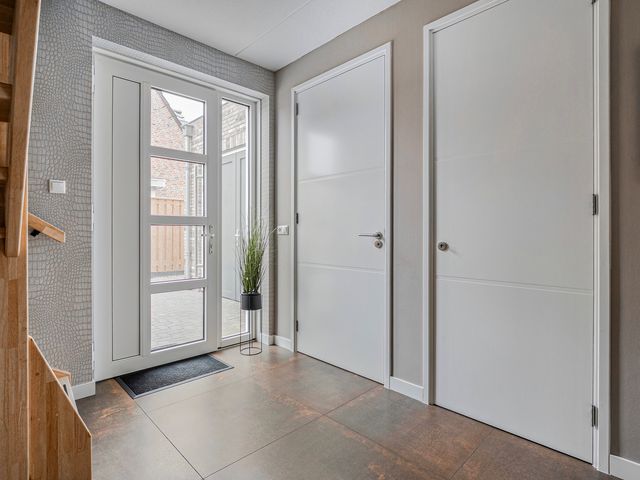 Van der Sluisstraat 63, Bergentheim