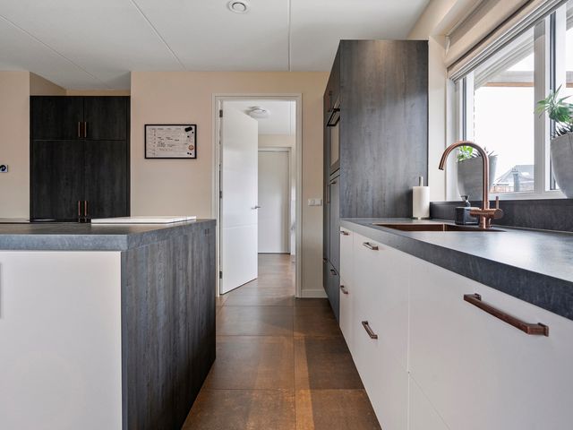 Van der Sluisstraat 63, Bergentheim