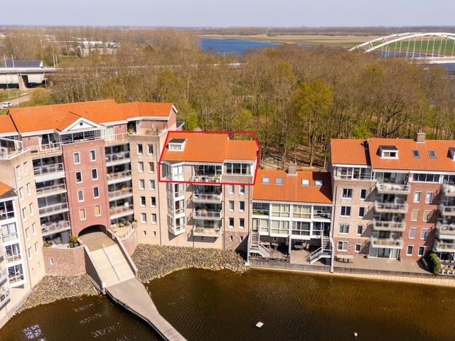 Oude Werf 72, Tholen