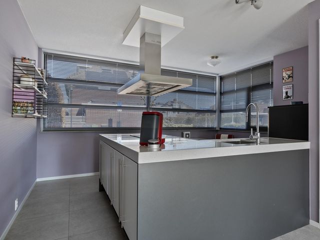 Van Hogendorpstraat 1, Numansdorp