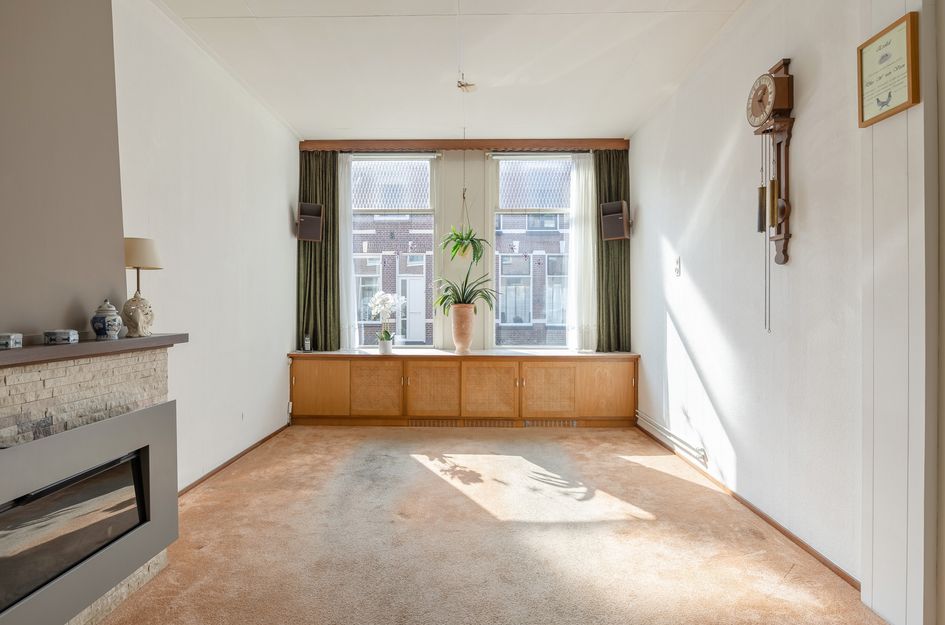 Van Hogendorpstraat 57
