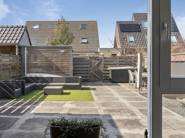 Fluytstraat 1, Den Helder