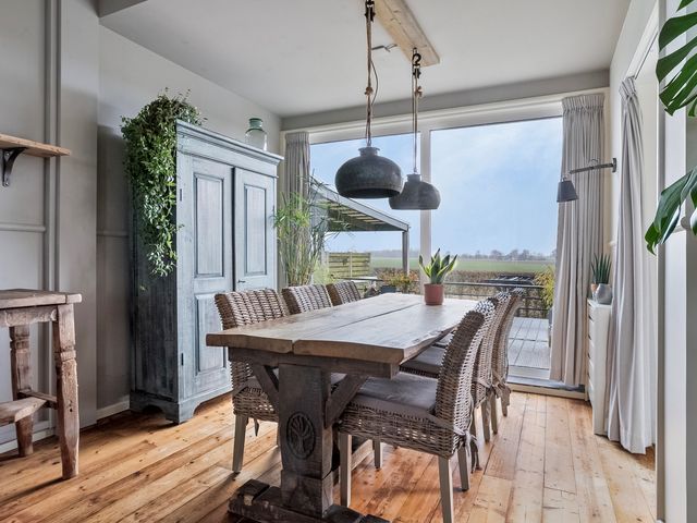 Boompjesdijk 30, Dinteloord