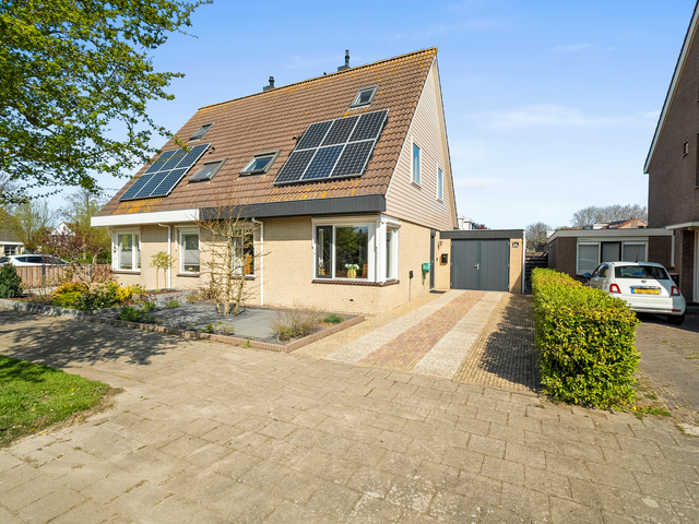 Boterzwin 2131, Julianadorp