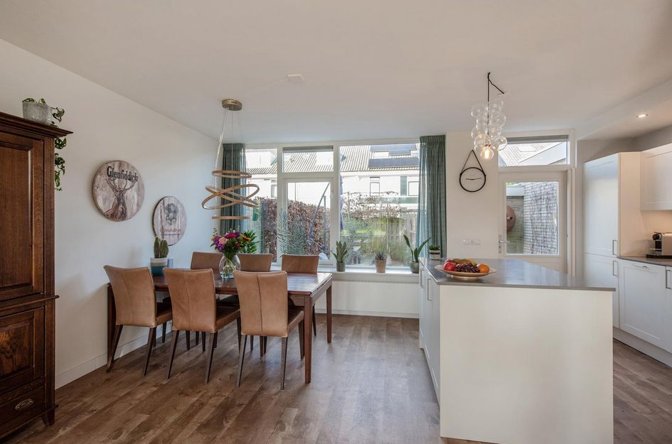 Graaf Lodewijkstraat 37