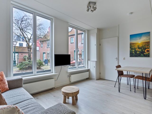 Van der Lubbehof 27B, Leiden