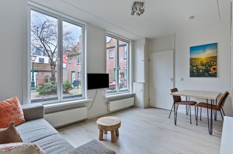 Van der Lubbehof 27B