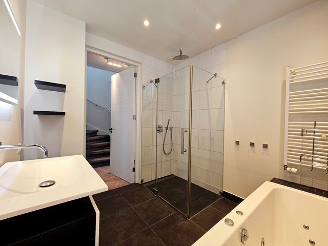 Ooievaarlaan 11, Heemstede