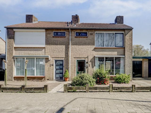Estersveldlaan 78, Grave