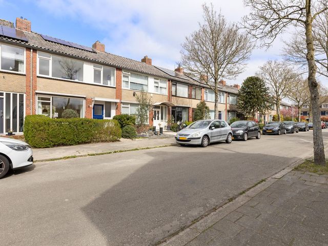 Vogelkersstraat 21, Groningen