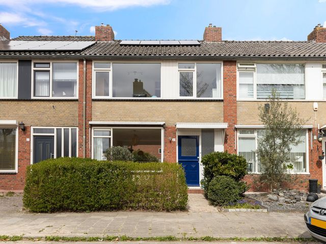Vogelkersstraat 21, Groningen