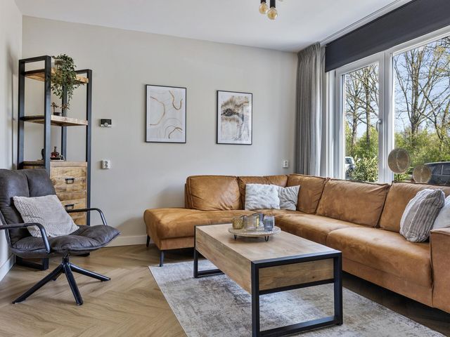 Bovendonk 114, Roosendaal