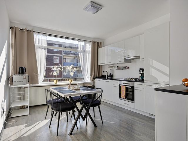 Hengelolaan 203, 'S-Gravenhage