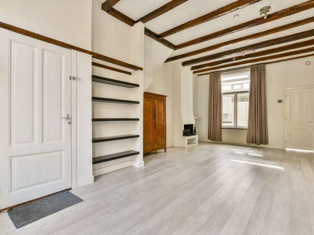 1e Binnenvestgracht 16, Leiden