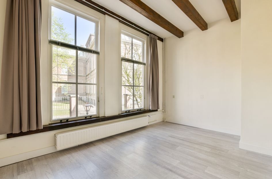 1e Binnenvestgracht 16