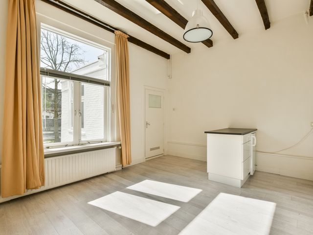 1e Binnenvestgracht 16, Leiden