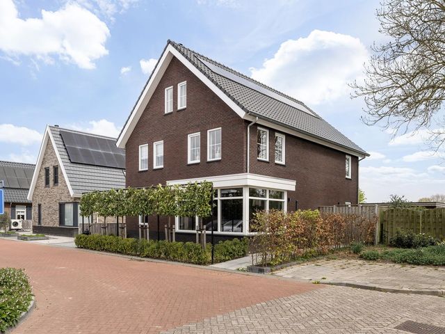 Frans Hommellaan 2, Oud-Vossemeer