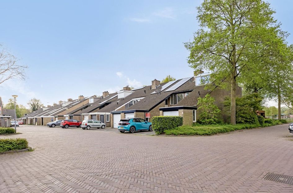 Lijsterhof 8