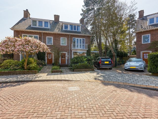 Van Boetzelaerlaan 3, Wassenaar