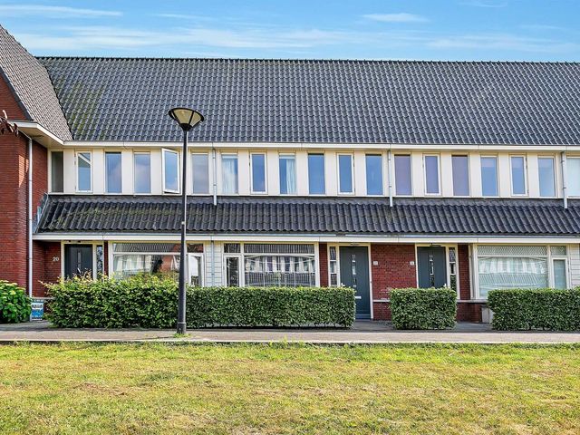 Varsseveldstraat 22, Tilburg