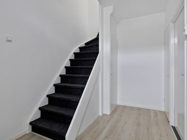 Kamperfoeliestraat 34, Musselkanaal