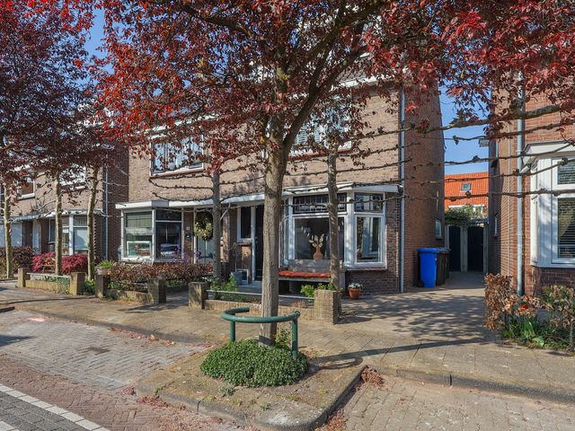 Hugo de Grootstraat 12, Sliedrecht