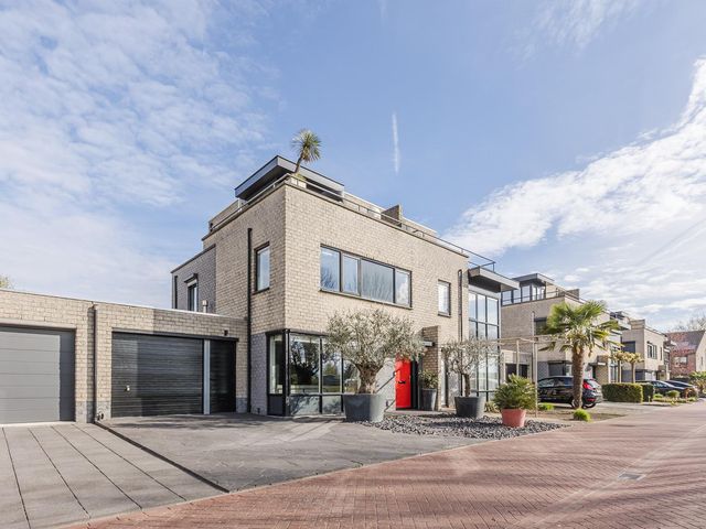 Wolverineslaan 11, Terneuzen