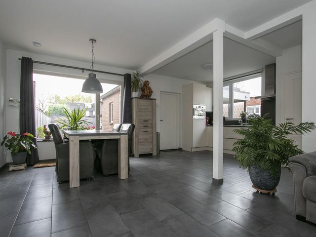 Nieuwenheerd 12, Weert