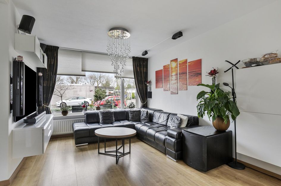Moeskroenstraat 79