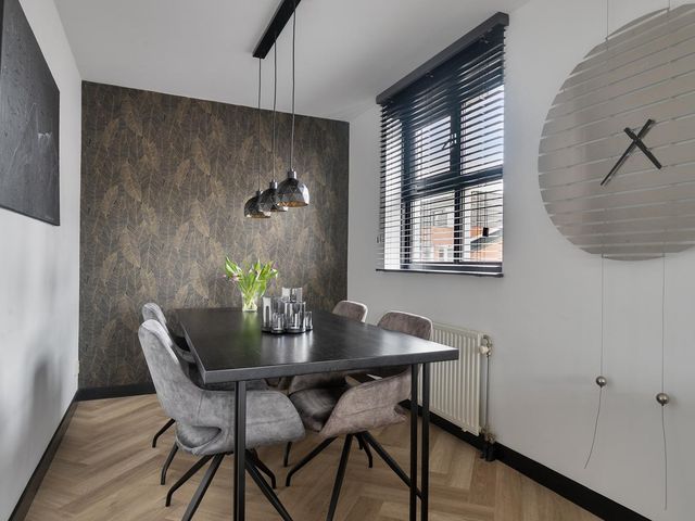 Kerkplein 122, Beuningen Gld
