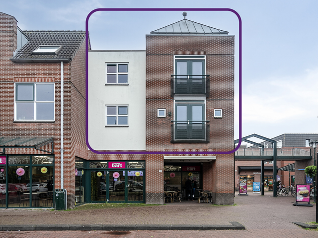 Kerkplein 122, Beuningen Gld