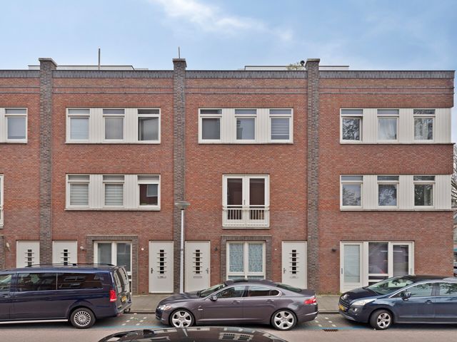 Schooldwarsstraat 62, Papendrecht