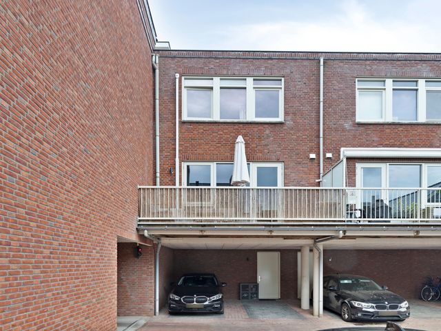 Schooldwarsstraat 62, Papendrecht