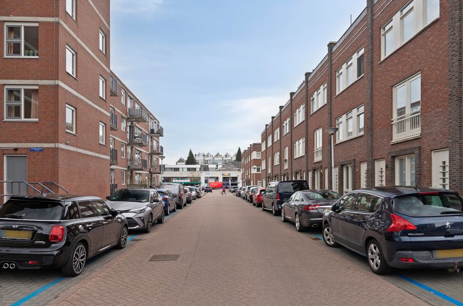 Schooldwarsstraat 62