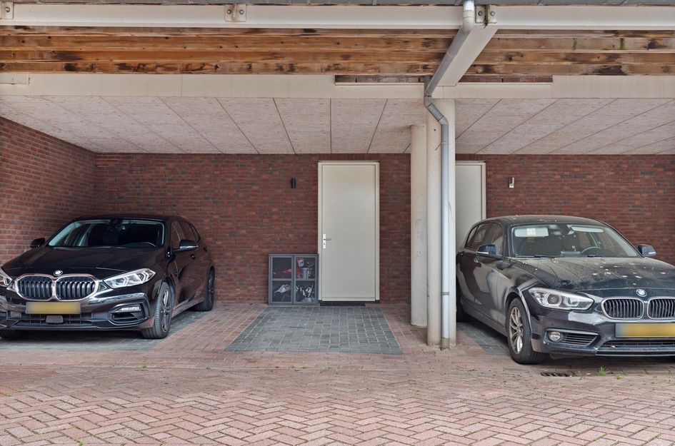 Schooldwarsstraat 62