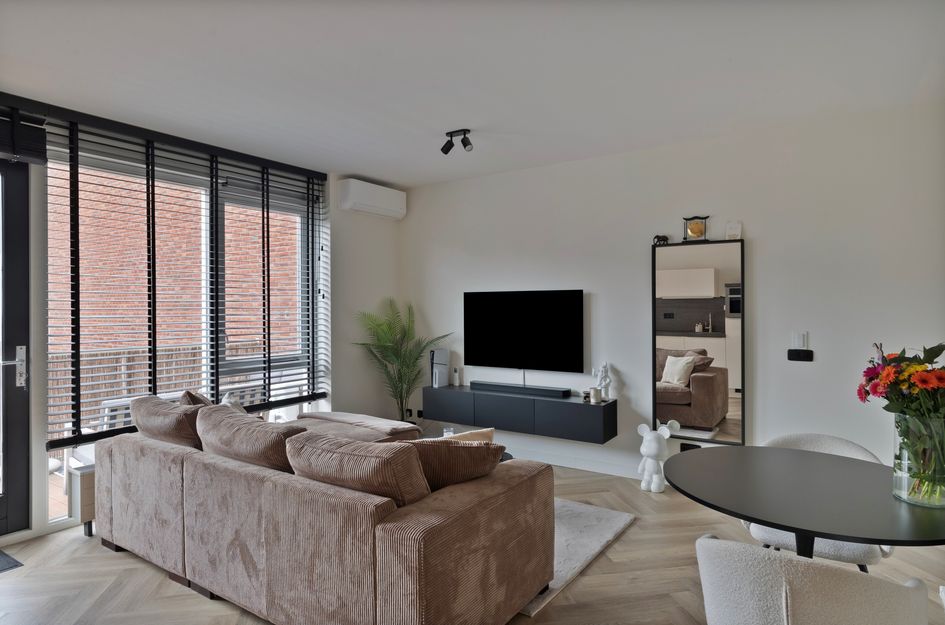 Schooldwarsstraat 62