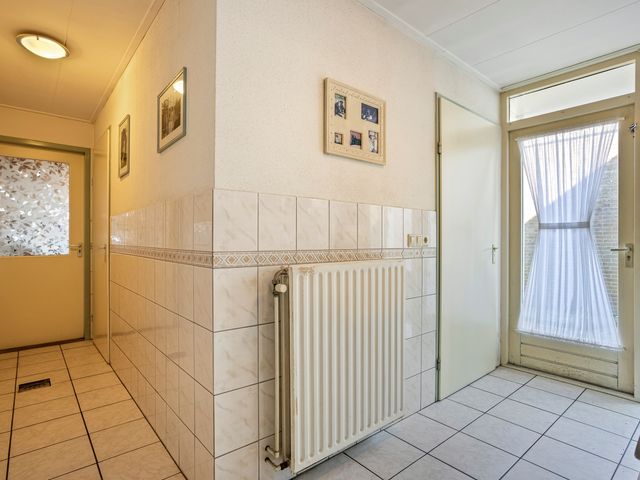 Veerdam 10, Nieuw- en Sint Joosland