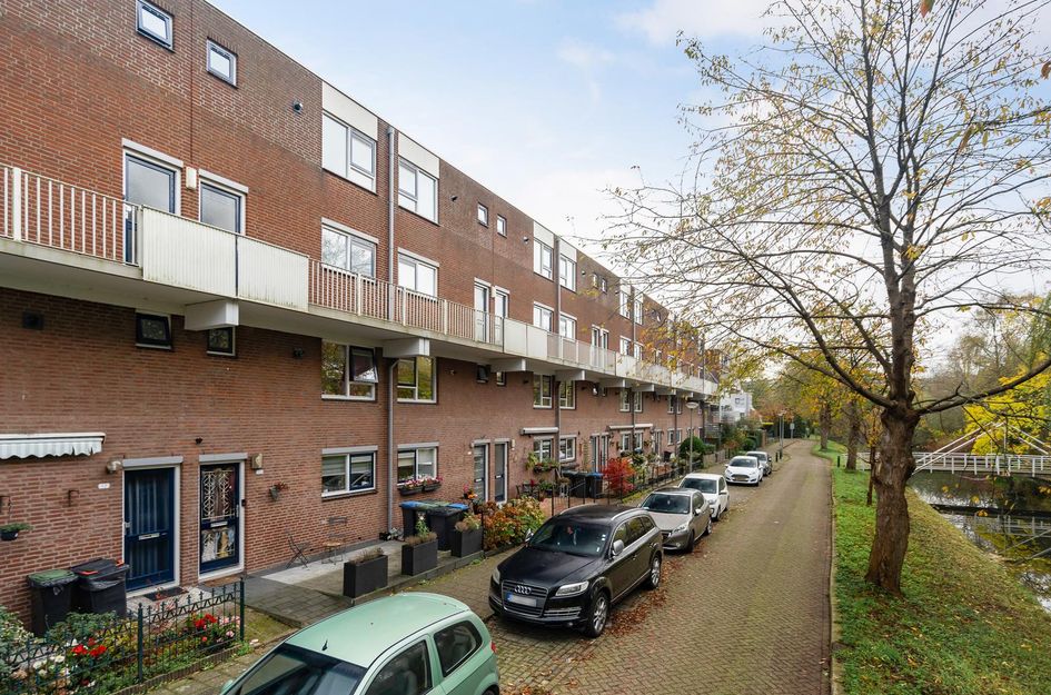 Nicolaas Arie van der Burgsingel 72