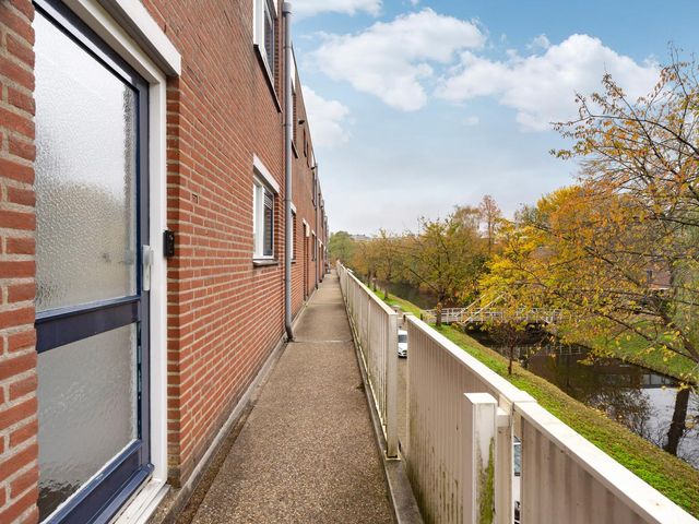 Nicolaas Arie van der Burgsingel 72, Schiedam