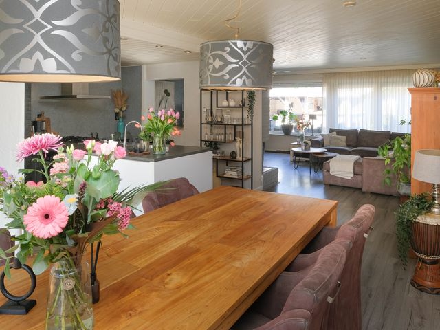 Pinksterbloemstraat 14, Enschede