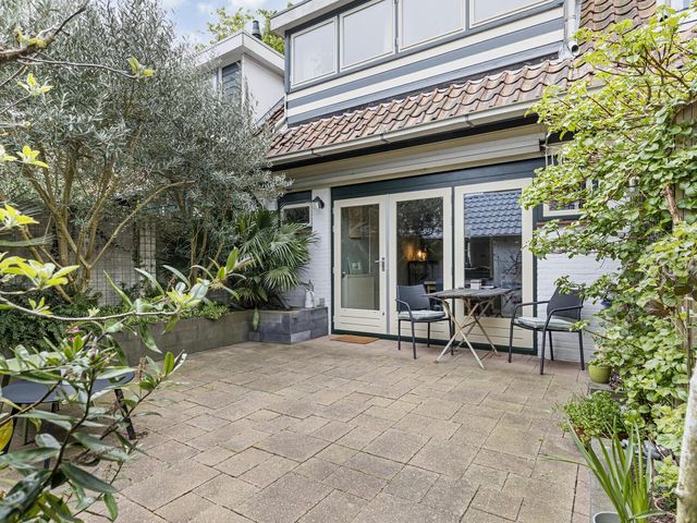 Noordstraat 24, Burgh-Haamstede