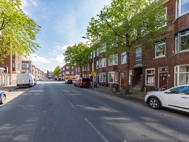 Schaarsbergenstraat 80, Den Haag