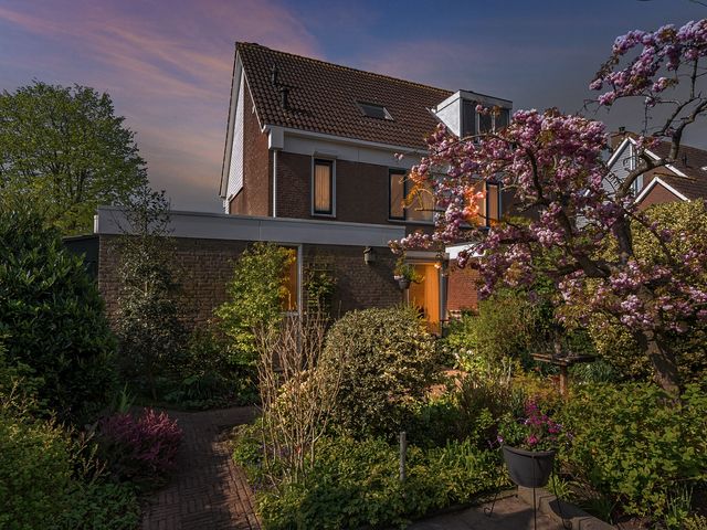 Bereklauw 23, Monnickendam