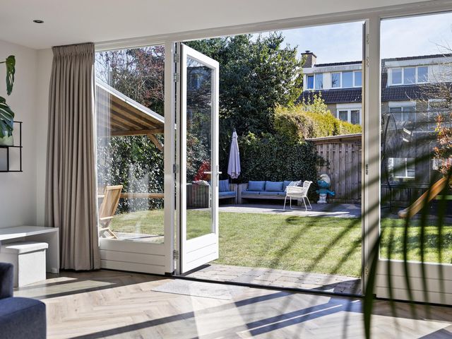 Hindeloopenstraat 98, Tilburg