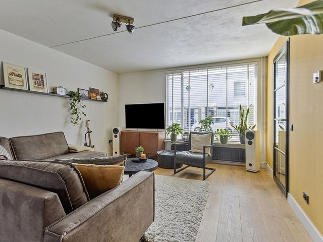 Van Grobbendonckstraat 17, Tilburg