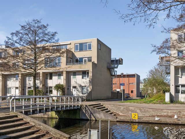 Charta 77-Vaart 154, Haarlem